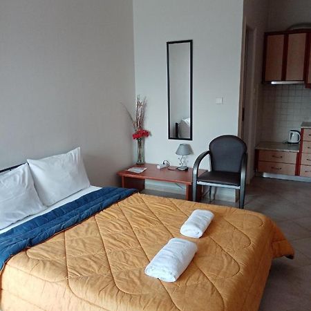 Jusmine Apartments Халкис Екстериор снимка