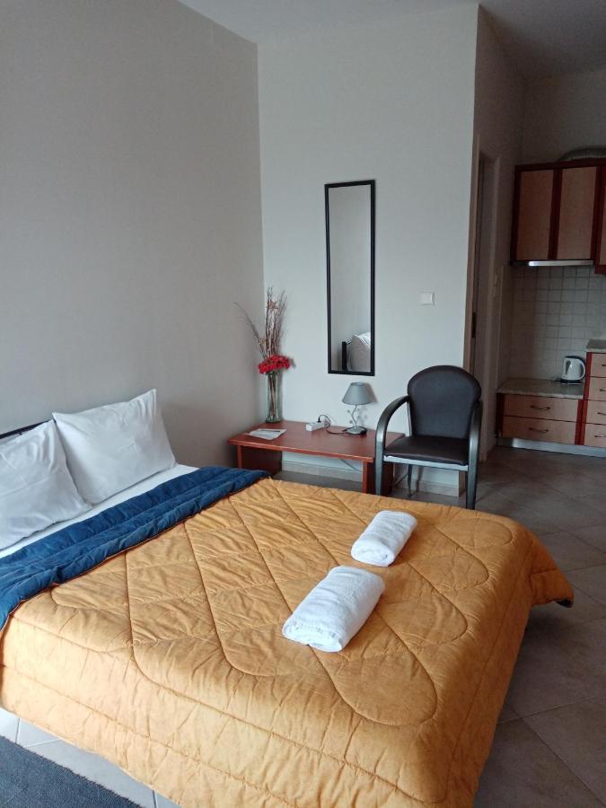 Jusmine Apartments Халкис Екстериор снимка
